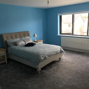 https://1-luxurious-room-in-family-home.hotel-killarney.com